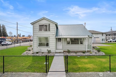 1408 Hubbard St, Sumner, WA 98390 - photo 5