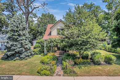 233 W Amosland Rd, Norwood, PA 19074 - photo 2