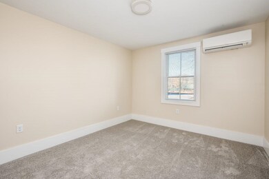 559 Islington St unit 6, Portsmouth, NH 03801 - photo 5