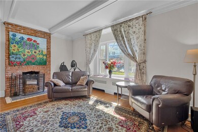 5839 Douglas St, Pittsburgh, PA 15217 - photo 5