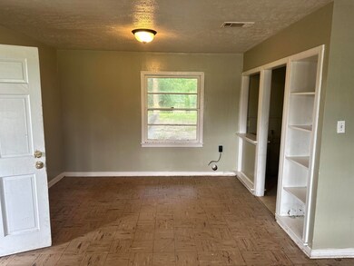 1318 West Dr, Laurel, MS 39440 - photo 5