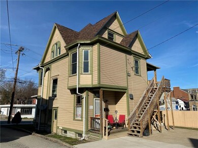 146 W Franklin St, Waynesburg, PA 15370 - photo 3