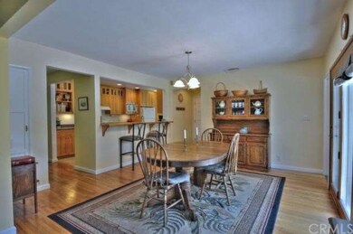 Dining room off kitchen