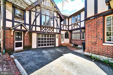 136 Robeson St, Reading, PA 19601 - photo 4