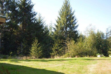 80 Dixon Rd, Raymond, WA 98577 - photo 5