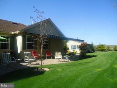 596 Governors Ct, Chambersburg, PA 17201 - photo 7