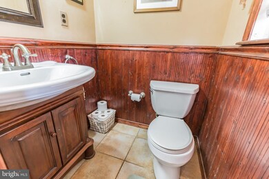 725 Kirkwood St, Jenkintown, PA 19046 - photo 4