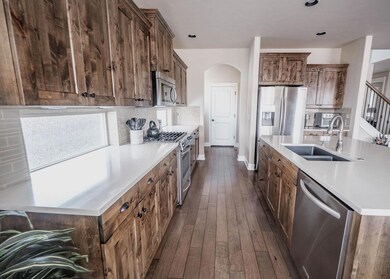 61155 Manhae Ln, Bend, OR 97702 - photo 3