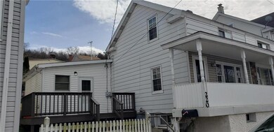 220 W Abbott St, Lansford, PA 18232 - photo 3