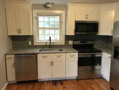 290 Cherry St, Holyoke, MA 01040 - photo 6