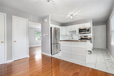 Open Concept Modern Kitchen + Island