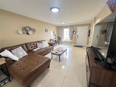 8320 SW 154th Ave unit 32, Miami, FL 33193 - photo 2