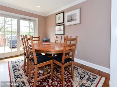 2217 Traies Ct, Alexandria, VA 22306 - photo 6