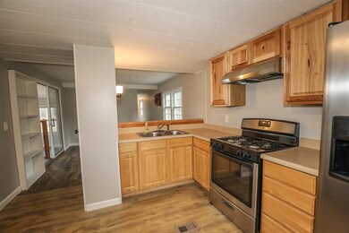 16 Greatstone Dr, Nashua, NH 03063 - photo 7