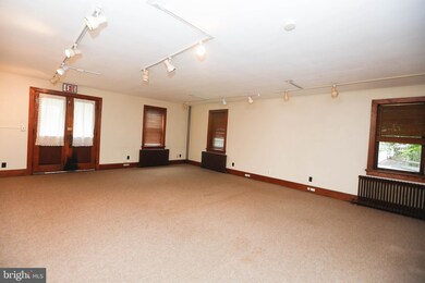 1806 Valley Forge Rd, Norristown, PA 19403 - photo 7