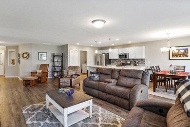 10177 Kreitzburg St, Dyer, IN 46311 - photo 5