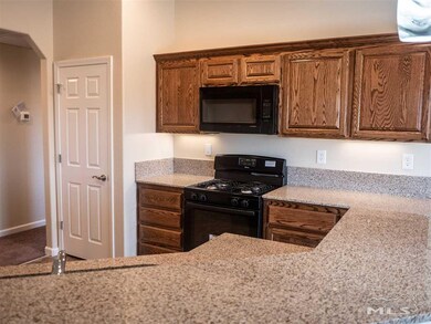 4563 Rutledge St, Fernley, NV 89408 - photo 6