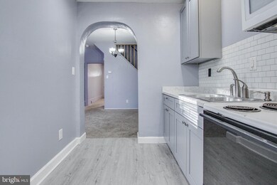 308 S Locust St, Hagerstown, MD 21740 - photo 7