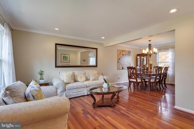 7952 Arden Ct, Dunn Loring, VA 22027 - photo 4