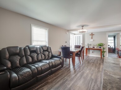 48 Pennichuck St, Nashua, NH 03064 - photo 7