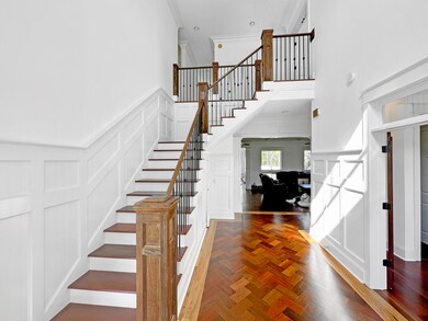 6a MLS Foyer 4