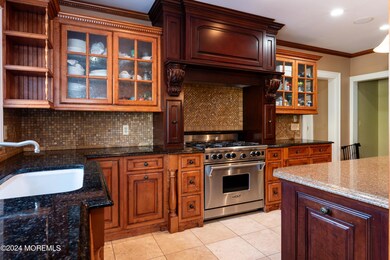 Kitchen 3