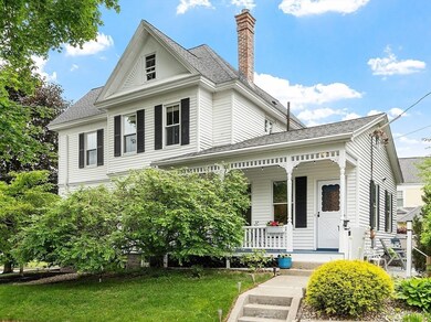 102 Chestnut St, Andover, MA 01810 - photo 2