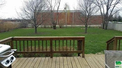 April before trees bud