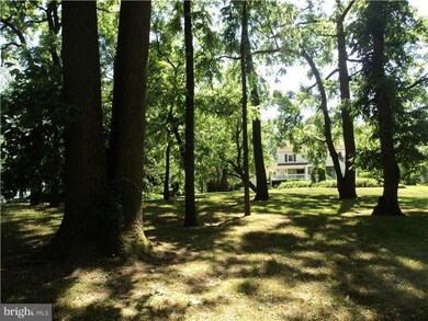 629 Center St, Haddonfield, NJ 08033 - photo 6