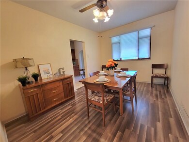 Large 14x9 dining room fits all your family and fr