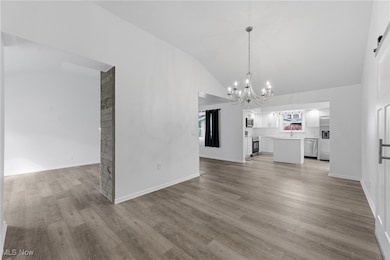 6677 Crenshaw Dr, Parma Heights, OH 44130 - photo 5