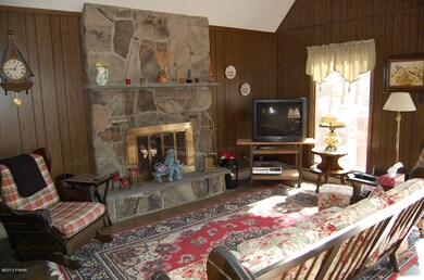 119 Mountain View Dr, Hawley, PA 18428 - photo 3