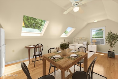 22 Keofferam Rd unit Rear, Old Greenwich, CT 06870 - photo 4