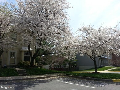 18901 Coral Grove Terrace, Germantown, MD 20874 - photo 2