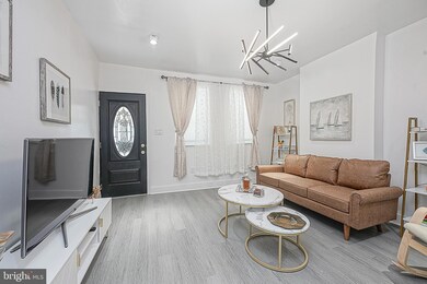 2053 Mountain St, Philadelphia, PA 19145 - photo 6