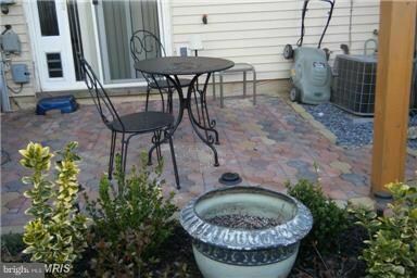 42788 Pilgrim Square, Chantilly, VA 20152 - photo 5