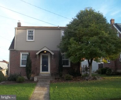 1552 Elm St, Bethlehem, PA 18017 - photo 2