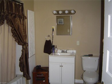 3500 Wall Rd, Greensboro, NC 27407 - photo 7