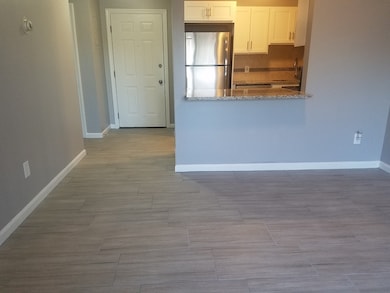 450 Somerset Ave unit 704, Taunton, MA 02780 - photo 7