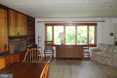 1150 Fitzwatertown Rd, Abington, PA 19001 - photo 3