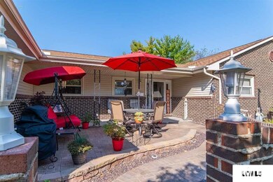 116 Crestwood Dr, Lincoln, IL 62656 - photo 3