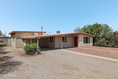 3-web-or-mls-N Walnut Ave-02042025-003
