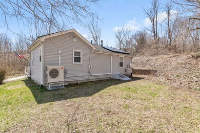 40 Washington St, Monson, MA 01057 - photo 5