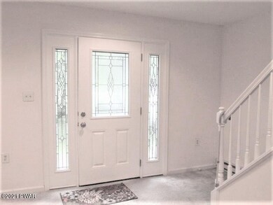 116 Surrey Ln, Hawley, PA 18428 - photo 4