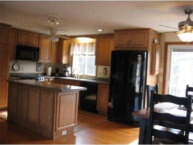 14 Fernwood Dr, Rutland, MA 01543 - photo 5