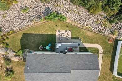 22 Gedney Dr, Peabody, MA 01960 - photo 6