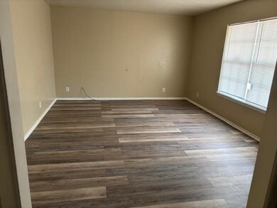 607 Wimberley Rd, Laredo, TX 78045 - photo 4