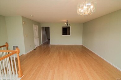 135 N Oak St, Freemansburg, PA 18017 - photo 6