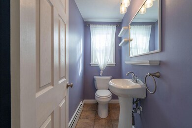 010_69craigiest_halfbath