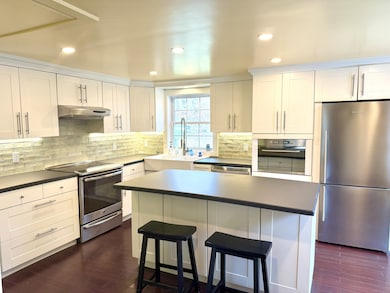 83 Maltbie Ave, Stamford, CT 06902 - photo 7